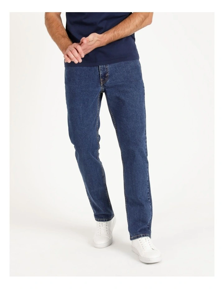 516 Slim Fit Straight Jeans  Denim in Dark