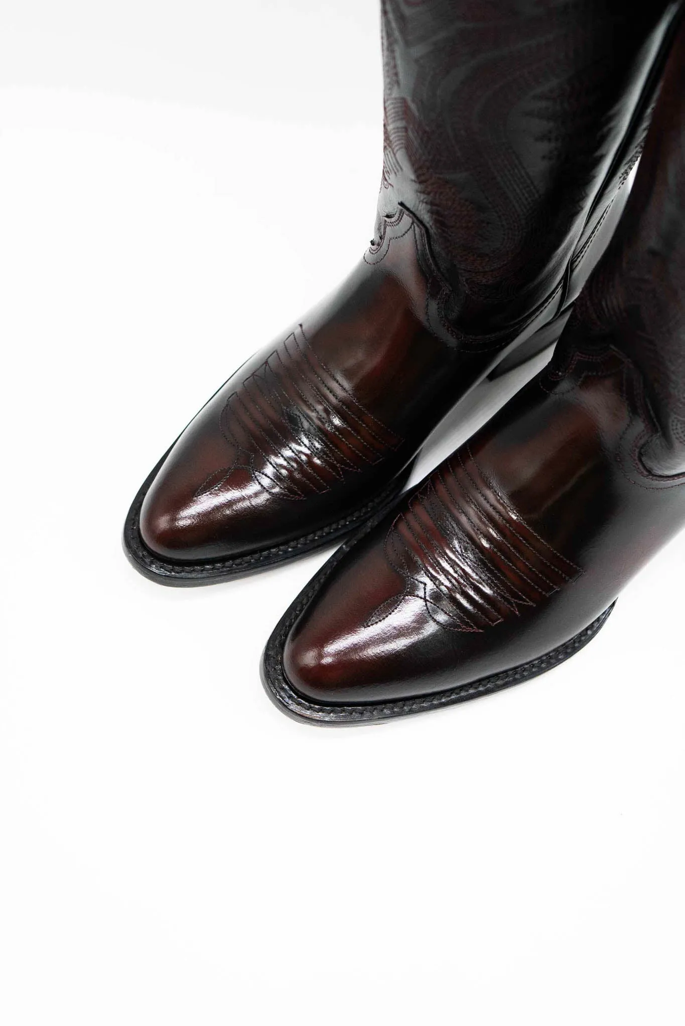 Camaleon Round Toe Cowboy Boot FINAL SALE