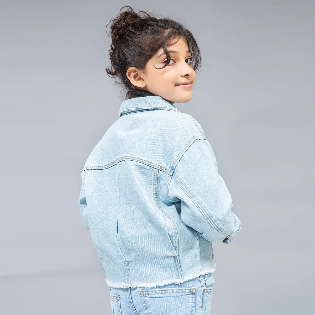 Cropped Jacket With Pleats (Light Blue)