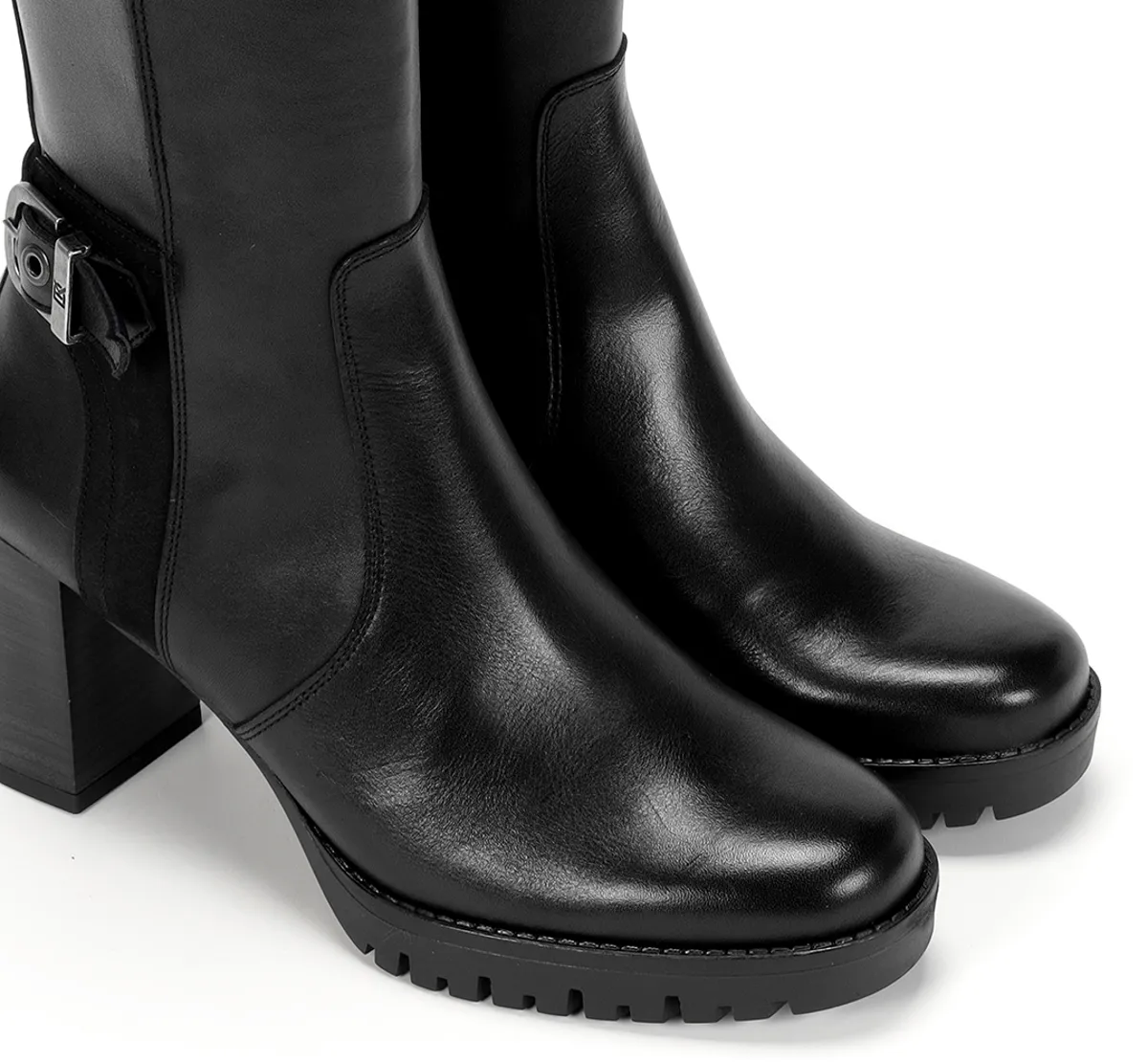 EVIE D8955 Black Boot