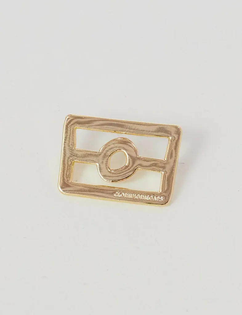 FLAG PIN