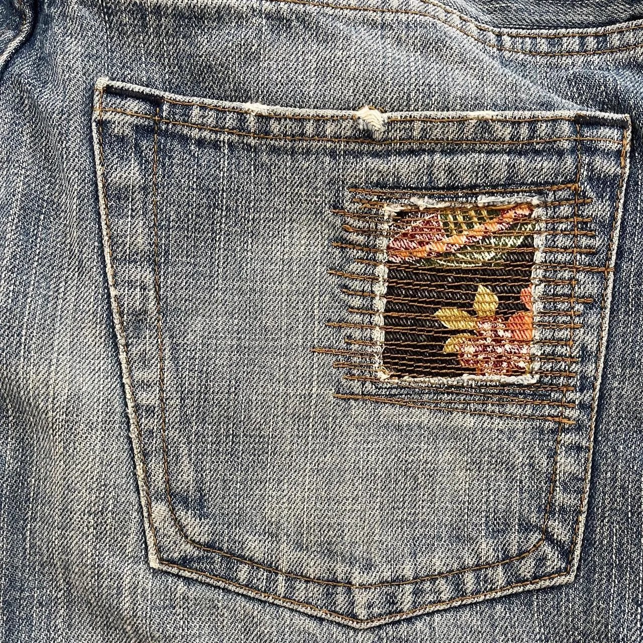 Karakuri Tamashii Jeans