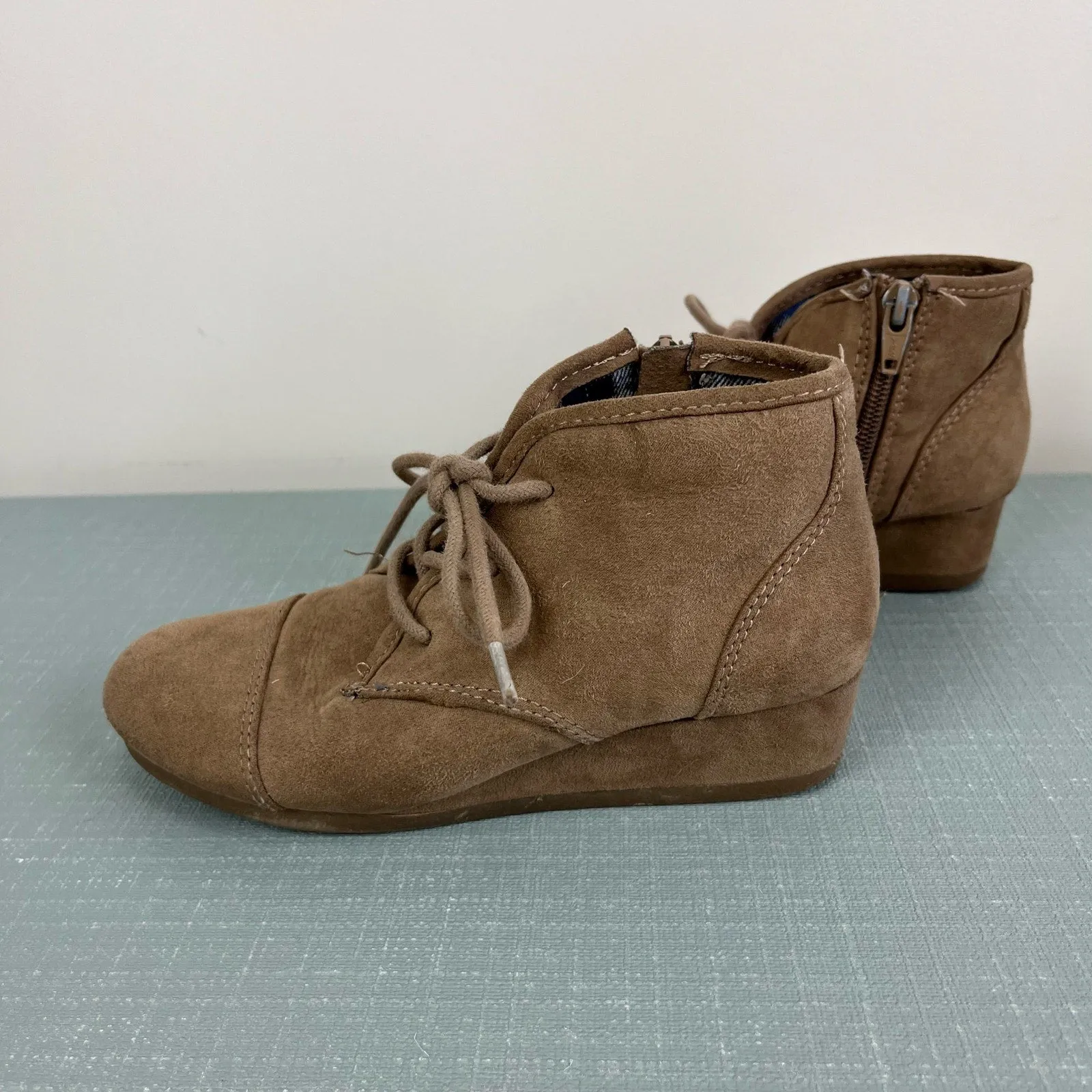 Mad Love Girls Shelby Wedge Booties Tan 1