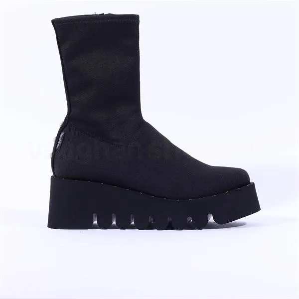 New York Stud Wedge Boot - Black Stretch