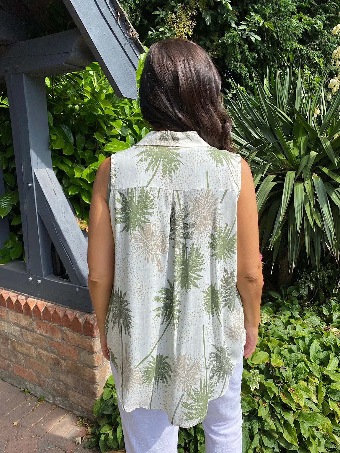 Palm Tree Sleeveless Shirt Jenna