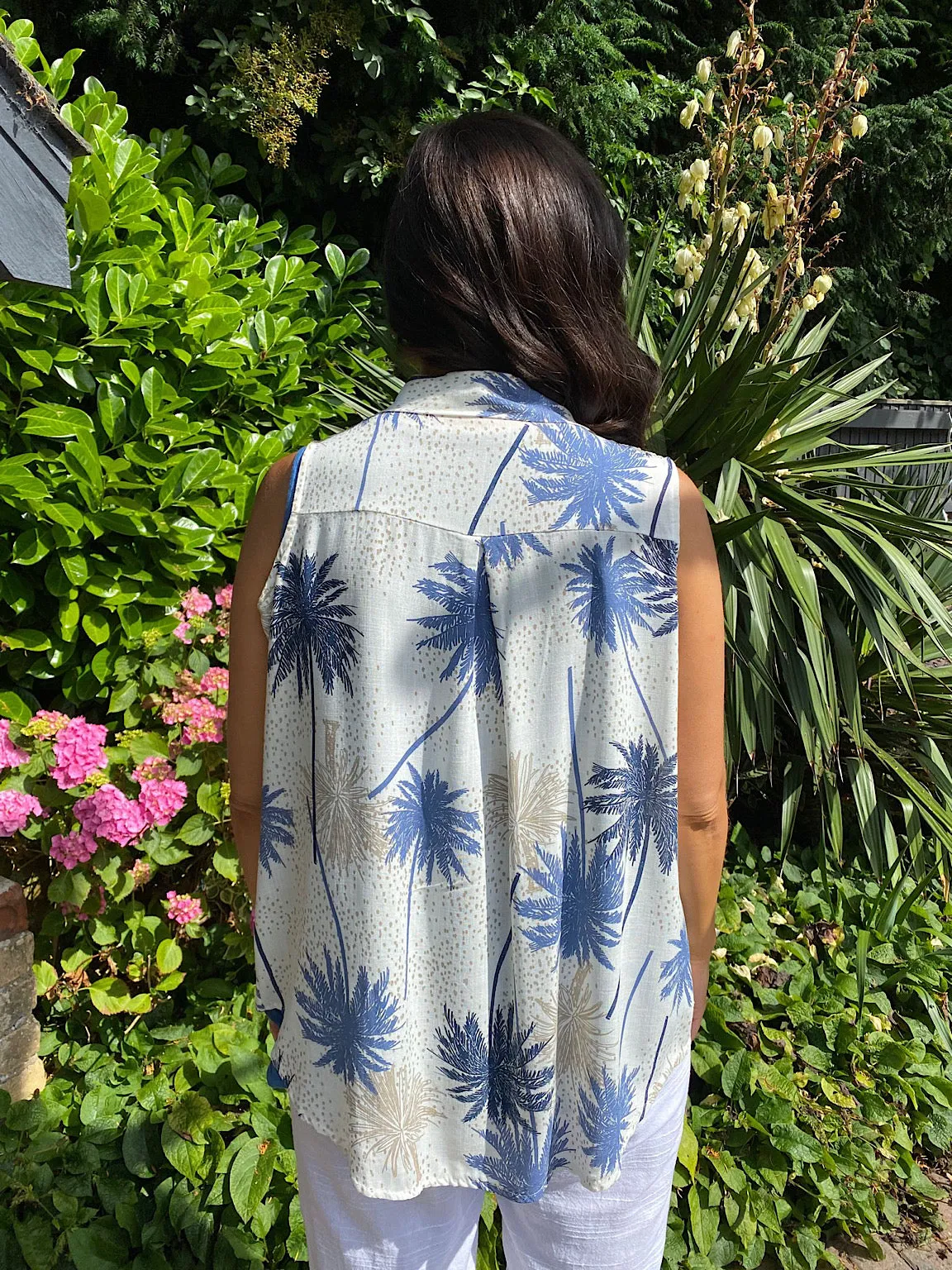 Palm Tree Sleeveless Shirt Jenna