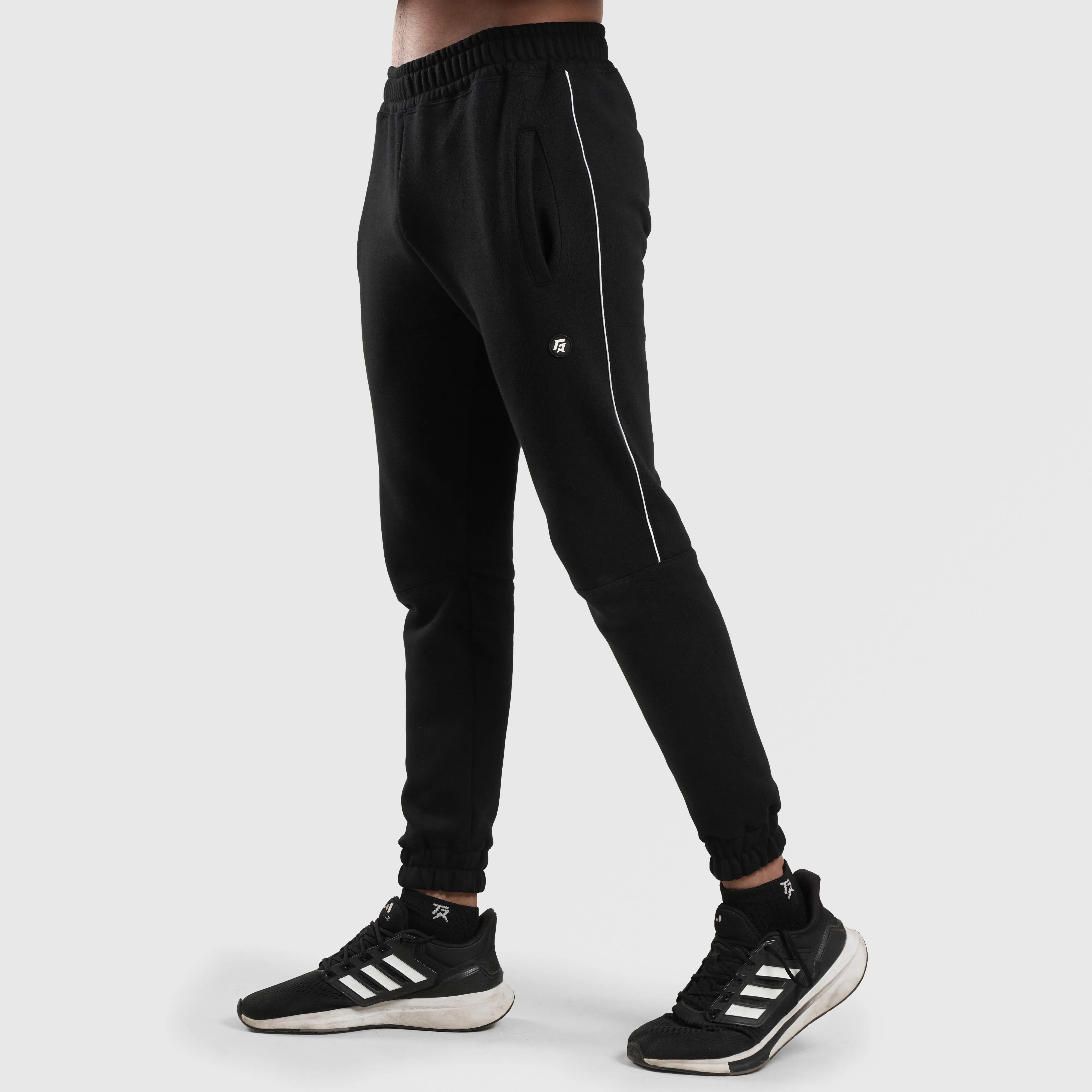 Range Joggers (Black)