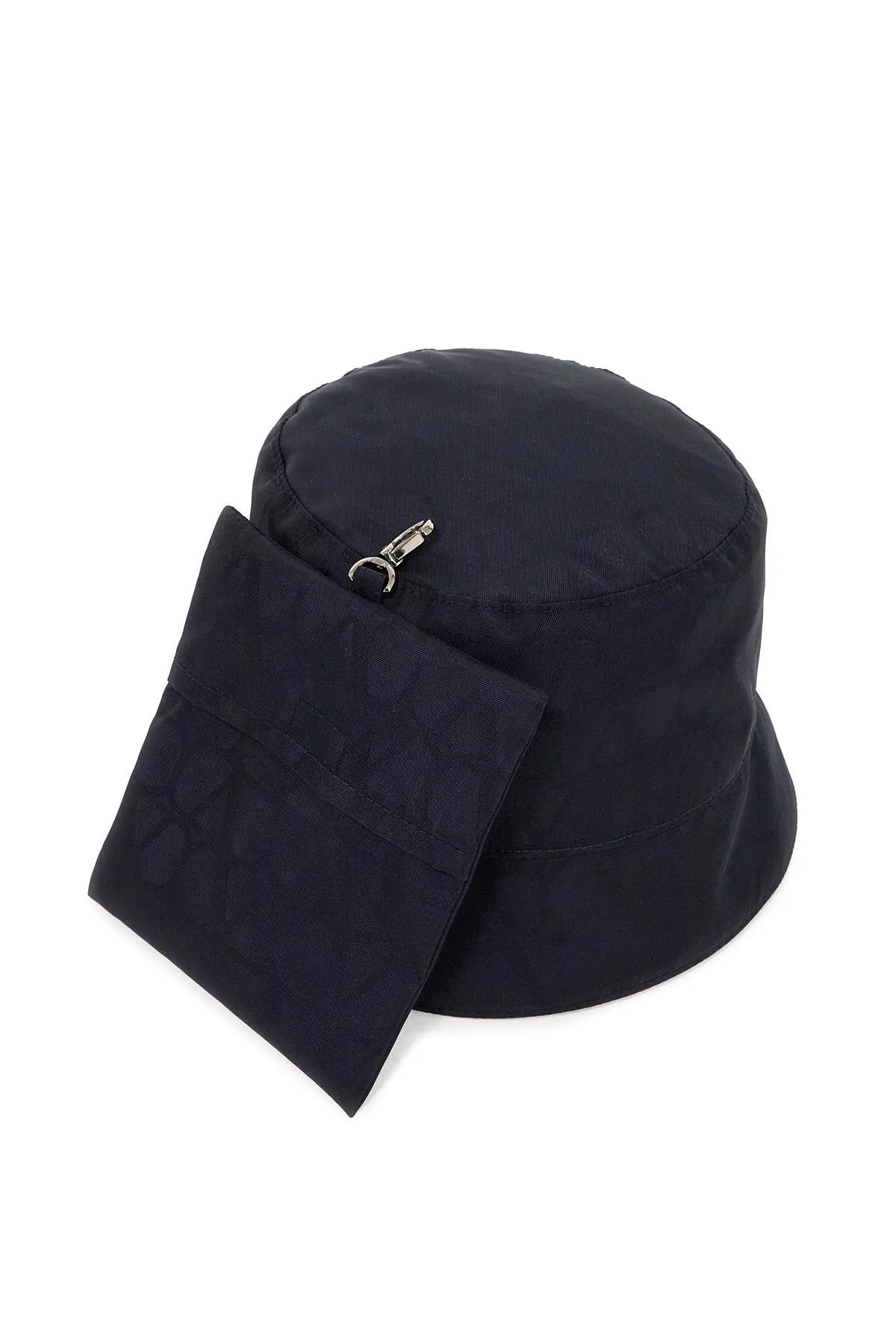 REVERSIBLE BUCKET HAT WITH POUCH POCKET