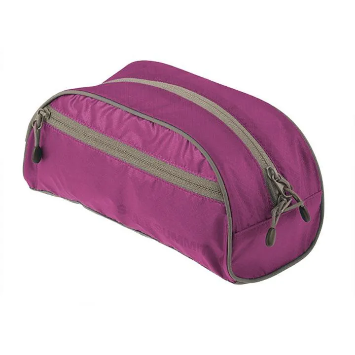 Travelling Light Toiletry Bag