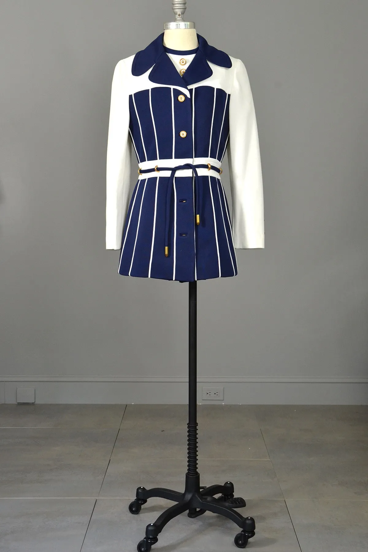 Vintage Lilli Ann Navy Blue and White Nautical Mini Coat