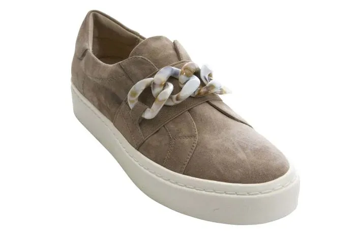 WOMEN'S VANELI YAZZ SNEAKER | TRUFFLE SUEDE